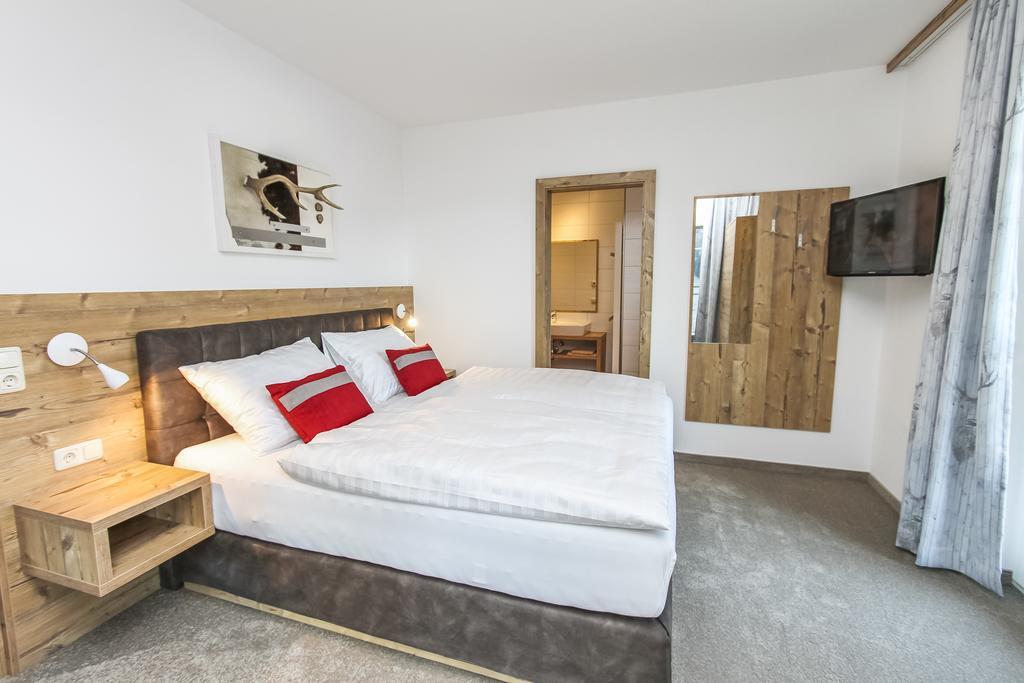Eberharthof Apartment Saalbach-Hinterglemm Exterior photo